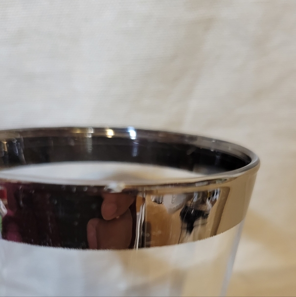 Dorothy Thorpe Set of 5 Pilsner Glasses Silver Band Etched Circles MCM Barware - Picture 13 of 13